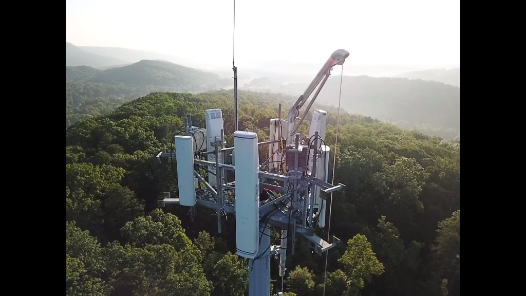 Spartacus 15′ Gin Pole With Bearing for 360 degree rotation of the